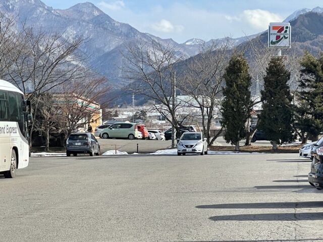 セブンイレブン山ノ内佐野店